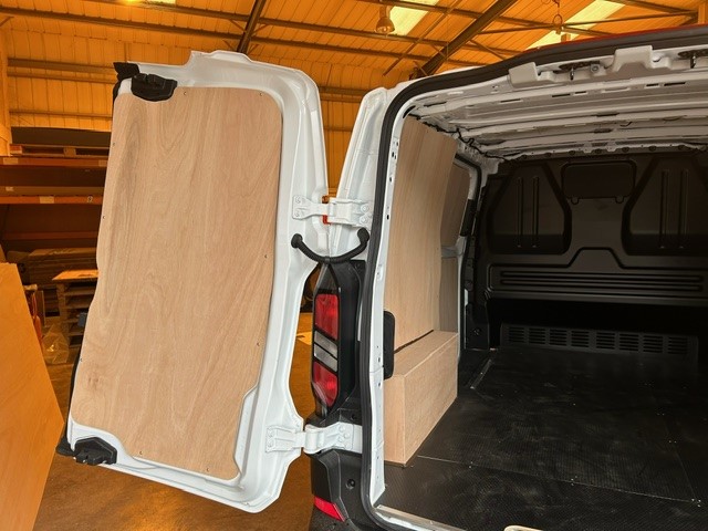 2023 New Shape L2H1 LWB Ford Transit Custom Twin Rear – Plyline UK Ltd